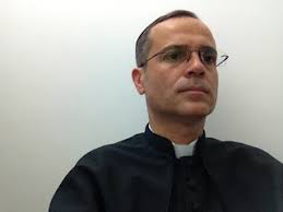 Blog do Padre Marcelo D'Ippolito: Terço dos Homens