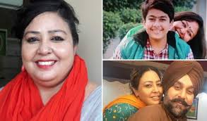 Anita Devgan and Hardeep Gill bowed at Sachkhand Darbar Sahib