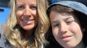 Random act of kindness: Woman moved to tears by surprise gift left in  second-hand car