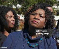 Eve Beal's Instagram, Twitter & Facebook