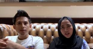 Namun kedua nya telah bercerai pada awal tahun ini. Rachel Vennya Niko Kuak 6 Rahasia Tentang Xabiru Dan Keluarga Mereka Popmama Com