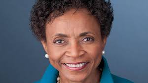 KU Chancellor Gray-Little will step down in 2017