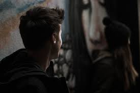 Ce inseamna daca visezi ciocanitoare sa visezi o ciocanitoare indica faptul ca exita ceva in viata ta de care nu esti tocmai multumita. Semne Ca Nu Mai Esti Indragostit A Ghidul Tau De Nunta By Studioblitz