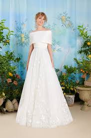 Imam da transborobudur.com +62 abiti da sposa semplici 2019. Abiti Da Sposa Atelier Eme Per Rito Civile Spazio All Originalita