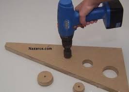 Her zaman yaptığım gibi sizlere aşama, aşama nasıl yapılacağını anlatmak arzusundayım fakat marangozluk işlerinden ve kullanılan aletlerden bihaberim. Balkonlar Icin Duvara Monteli Yarim Kirma Masa Yapilisi Nazarca Com