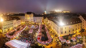 It was the capital of hungary. Weihnachtszauber In Bratislava Reiseblog Von Christian Oser