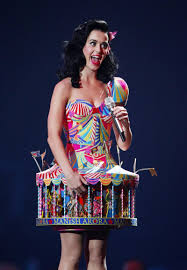 Photos Katy Perry S Eye Popping Stage Costumes Katy Perry Outfits Katy Perry Costume Crazy Outfits