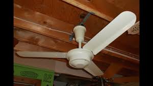 It remains clean and simple but has the amazing wicker blades plus a light kit. Caribbean Breeze Type Ceiling Fan Youtube