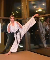 Pin By Anas Al Hashemi On Martial Art فنون القتال Martial Arts Sparring Female Martial Artists Martial Arts