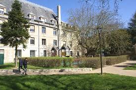 Tripadvisor checks up to 200 sites to help you find the lowest prices. Villejuif Photos Featured Images Of Villejuif Val De Marne Tripadvisor