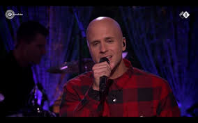 This show is all about music and singing and despite the name, has nothing to do with. Milow Maakt Indruk In Beste Zangers Wat Is Het Vlaams Mooi Als Hij Het Zingt Show Ad Nl