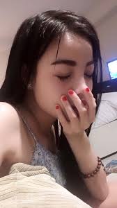 Menurut tomi, dari isi handphone tersangka, polisi berhasil mengidentifikasi kemungkinan para korban yang berasal dari berbagai daerah di indonesia. Bo Samarinda Gisell10134682 Twitter