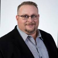 Ryan Loper's Instagram, Twitter & Facebook