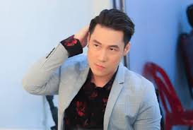 Chưa đầy một năm trước, khánh phương cũng dính vào một scandal động trời về tình ái. Khanh PhÆ°Æ¡ng Bá»‹ Gá»i La Ca SÄ© Há»™i Chá»£ Toi Kiáº¿m Gáº¥p 4 Láº§n Ngay XÆ°a Giáº£i Tri