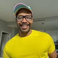 Welcome back Texas and Vancouver! www.equinox.com