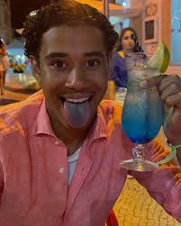 🎊🎉 GRATTIS CANNON 18 ÅR 🎉🎊 ⭐️✨💫✨💫✨💫💫✨💫✨⭐️  🥳❤️🎊👑❤️🍻🎁☀️🎉🥂🍾🎊🎈❤️💋🥳 Älskar dig sååå överdrivet mycket hela  tiden❣️ Värdens underbaraste son är du! 💯🙏❤️ Du å dina två systrar, Tara  å Sadie-Tallulah är precis exakt