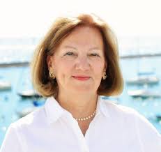 Faith and Fortunes: An Architectural Tour