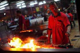 Originated from java, indonesia, the snack is an adaptation of india kebabs, but it is now leaner and less filling, finding its way to the heart of singapore too. Best Satays In Kl Klang Valley Selangor Vkeong Com