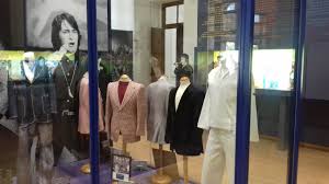 Bravo est un nom commun et aussi un nom propre, ou une partie d'un nom propre. Museo Nino Bravo Inolvidable Picture Of Museo Nino Bravo Aielo De Malferit Tripadvisor