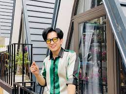 No.7 phan dinh phung str, hanoi tel: Black Model Like Dan Truong In The Year Of The Ox He Must Have Funny Buffalo Horn Hair
