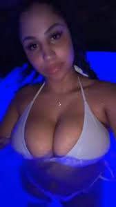 Fine n Busty 2 Thick Curvy n Sexy n Da Pool - Porn - EroMe