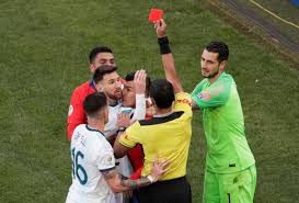 Entrevistas, fotos, audios y videos. Messi E Suspenso Por Um Jogo Da Argentina Apos Cartao Vermelho Na Copa America