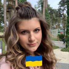 Anyone here who can recommend a plumber to check a washing machine?  English-speaking or spanish-doesn't matter. We tried cleaning all filters  and turned it off from power, tried other washing programs but