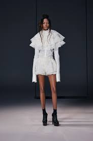 She started figure skating at the age of six, and would go on to compete in the sport prior to discovering fashion. Vera Wang Spring 2019 Ready To Wear Collection Vogue