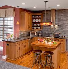 A slate backsplash comes in many earthy colors, which makes it a prime candidate for bringing together many different elements in a kitchen. 75 Beautiful Kitchen With Slate Backsplash Pictures Ideas April 2021 Houzz