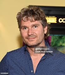 Ex-Pennsylvania State Trooper Chuck Ash attends "Eat That Question:... News  Photo