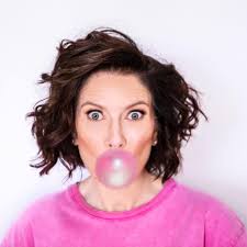 Sponsor Shout Out! Huge thanks to Naomi-Rose Everly for sponsoring the  group! Naomi Is a Linkedin Coach who specialises in helping you get the  best out of Linkedin. If you need some