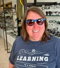 Robert Max Opticians