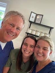 Karin Cummings's Instagram, Twitter & Facebook