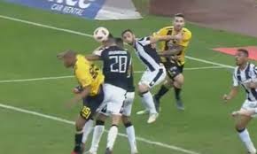 Η αναμέτρηση του δικεφάλου στο inpaok. Me Var Alla Xwris Kosmo O Telikos Aek Paok Sofokleousin