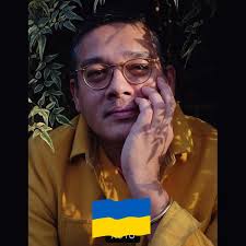 My first visit to the wildly popular New Dancing Dragon restaurant, which  is a few paces from my parents' house in Oxford. Absolutely packed