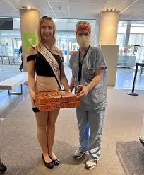 Изучайте релизы miss montreal на discogs. Miss Montreal Katherine Rose Paying It Forward One Slice At A Time Mtltimes Ca
