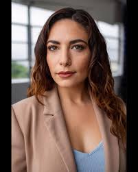 Welcome to the Big Teagues, Leah Smalls! So grateful to have the  opportunity to bring this character to life. What made it extra special was  having @bishilarious at the helm making her