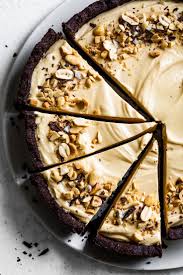 This Chocolate Peanut Butter Pie Is Made With An Easy Creamy Mousse Filling And A Homemade Gluten Peanut Butter Pie Chocolate Peanut Butter Pie Organic Baking