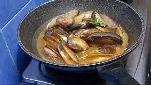 Scopri ricette, idee per la casa, consigli di stile e altre idee da provare. Resep Dan Cara Memasak Kerang Air Tawar Remis Kijing Kuah Kuning Bisa Untuk Obat Youtube