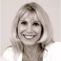 10+ "Martina Hakim" profiles