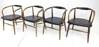 The thick contrasting cushion in gray makes this chair as comfortable as it is beautiful. Sold Price 4 Mid Century Modern Curved Back Dining Chairs B August 2 0119 11 00 Am Edt