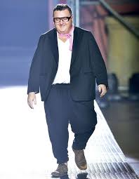 He immigrated to israel with his family at the age of ten, and grew up in holon. Alber Elbaz Sa Bio Et Toute Son Actualite Elle