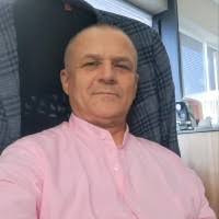 40+ "Robert Kosiński" profiles