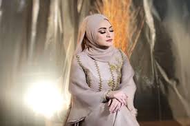 Viral video syur 20 detik istri sule nathalie holscher dengan manjernya⁉️ video syur 20 detik viral, begini tanggapan nathalie holscher ?? After Viral Divorce News Nathalie Holscher Announces Positive News Of Pregnancy