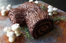 If You Ve Never Made A Yule Log Because You Thought It Would Take A Lot Of Time And Effort Then You Chocolate Yule Log Classic Holiday Desserts Buche De Noel