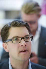 Hakkors, skattefiffel och nolltolerans