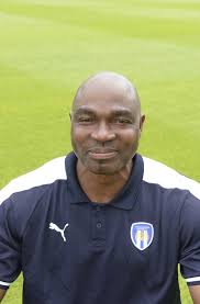 Colchester United goalkeeper Dillon Barnes praised by Ademola Bankole