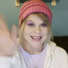 Hello and welcome to the Girl Out of Order Community!, Just as the new year  is coming, so are EPIC things coming to this community! , This year will  have:, 🎙️ More frequent episodes, ☀️Regular ...