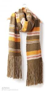 For a warmer option, try a thicker knitted to keep you bundled up and super cozy. Knit A Super Scarf For Fall And Winter Knitting