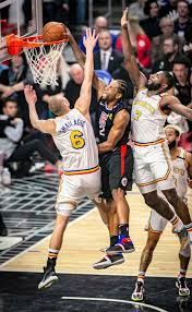 Kawhi leonard's powerful putback dunk from all angles. Leonard Leads Clippers Past Warriors 109 100 Los Angeles Sentinel Los Angeles Sentinel Black News